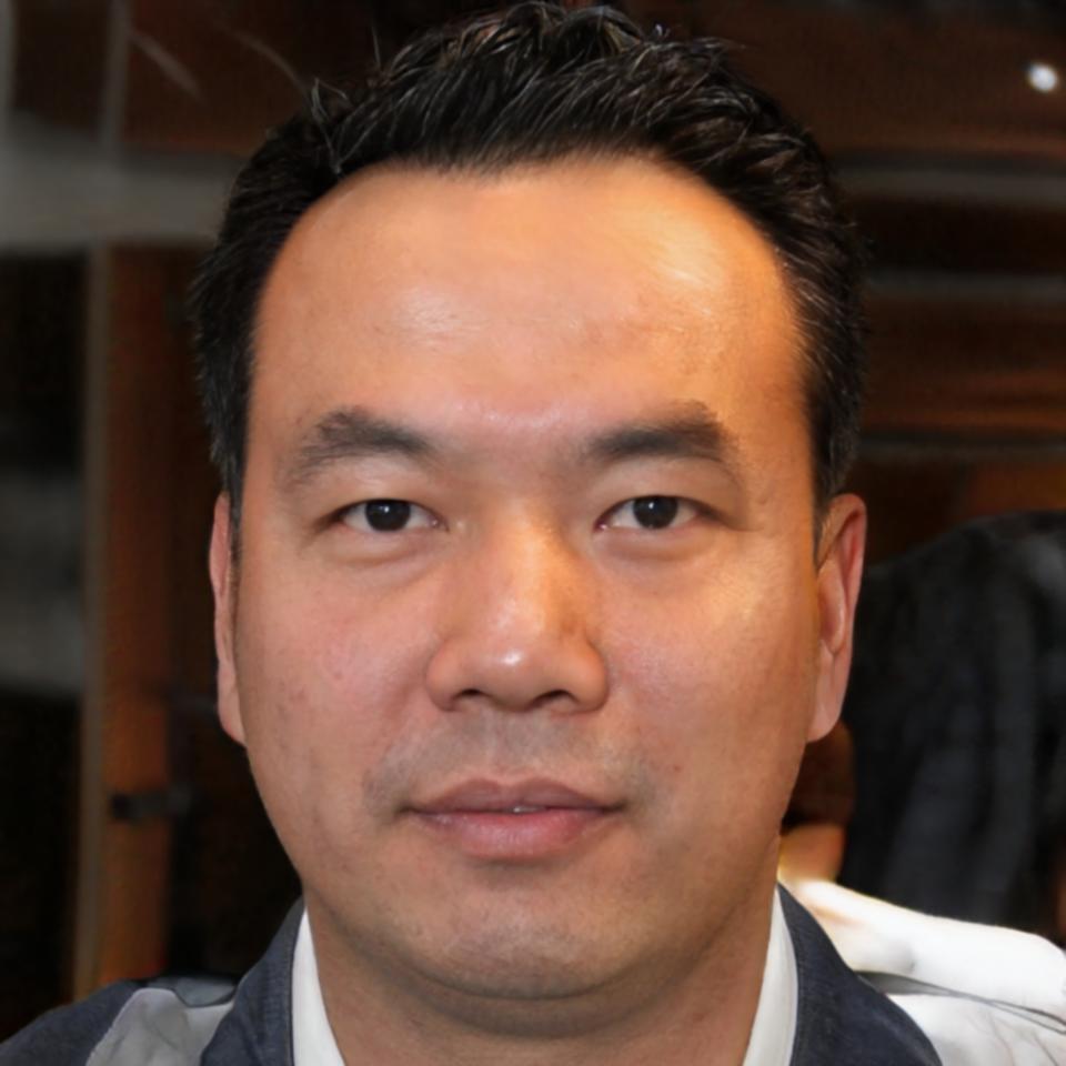 Henrik Alstrup, Chief Financial Analyst